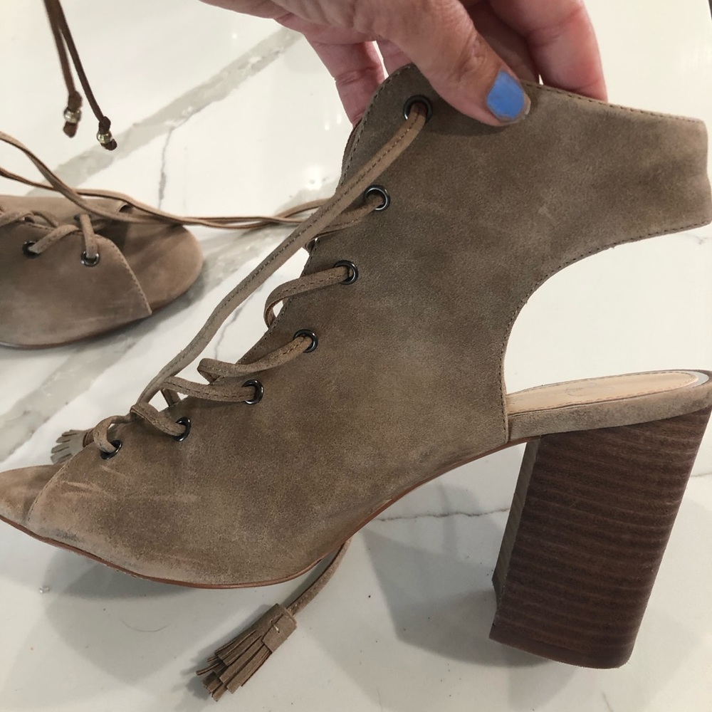 Jessica Simpson lace up heels - Picture 7 of 11